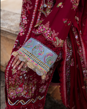 Load image into Gallery viewer, REPUBLIC |  LUXURY LAWN 24 | ROUGE 8A