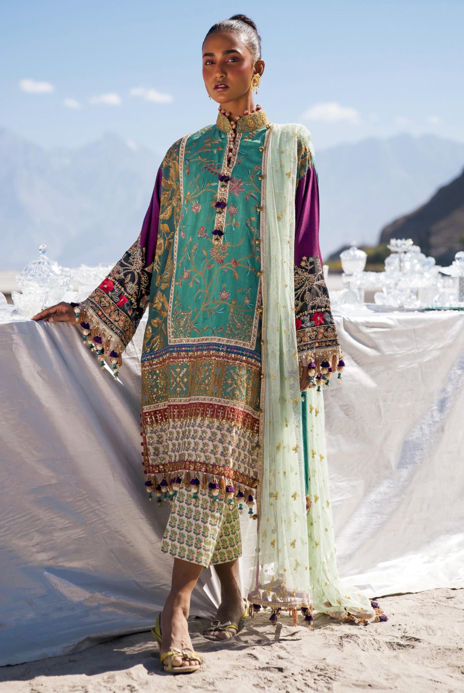 SANA SAFINAZ | LUXURY WINTER 24 | 4A