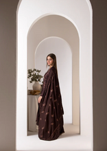 Load image into Gallery viewer, SOBIA NAZIR | WINTER SHAWL 24 | DESIGN 2B