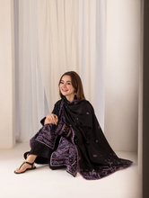 Load image into Gallery viewer, SOBIA NAZIR | WINTER SHAWL 24 | DESIGN 6B