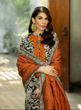 Load image into Gallery viewer, ZAINAB CHOTTANI | WINTER SHAWL | MYSHA